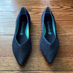 10.5 Rothy’s Point Metallic Lattice